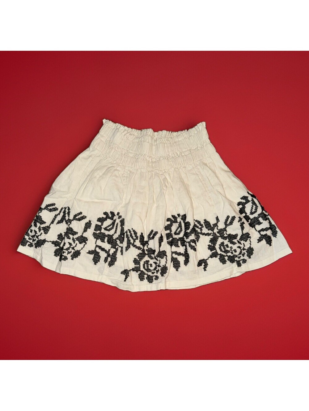 NWT AERIE Cream Linen Short Mini Skirt Black Floral Cross-Stitch Embroidery XXS